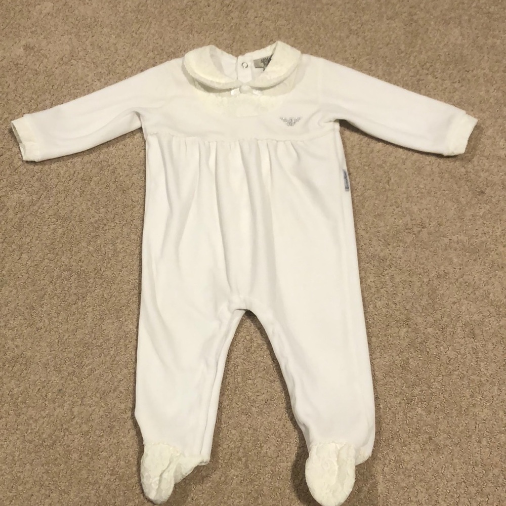 Armani Baby white Lqce  Detail Onesie 9 months.